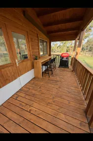 Sunset Farm Cabin Retreat - Image 5