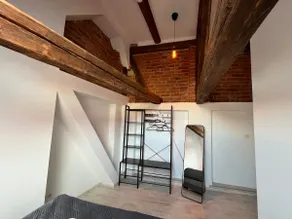 Modernes Loft mit Holzbalken und Charme - Image 2