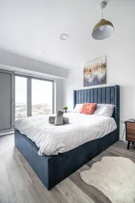 Skyline Views & Stylish 2Bed, 2Bath Retreat - Image 4
