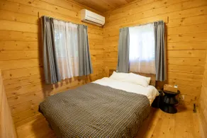 Mountain serenity & onsen | Private log house /BBQ - Image 3
