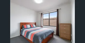 Bright, Tidy & Neat 2 Bedroom Apartment - Image 3