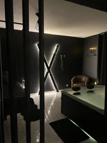 The secret lodge, the love room - Image 3
