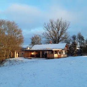 Hunting lodge in the countryside - Image 2
