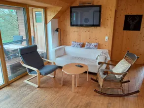 Hunting lodge in the countryside - Image 5