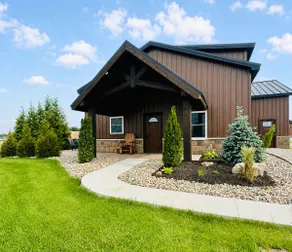 Providence Rustic Retreat-Couples getaway! - Image 2