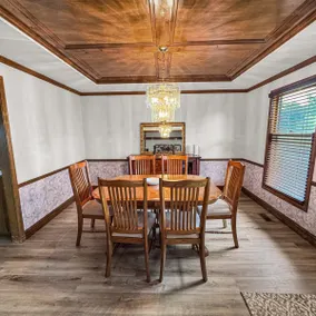 Entire Ranch House | Near I-35 & Dining | Sleeps 8 - Image 4