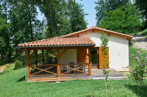 5-star Ultima Air-Conditioned House for 6 Guests - Image 2