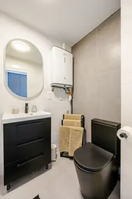 Au Coin Bleu Suite – Elegance, comfort and serenity - Image 4