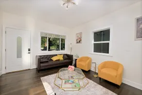 Comfortable 3BR-2BA Home for Families and Groups - Image 3