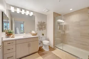 BRAND NEW! Gorgeous & Clean 2BR Apt w/ Pool & Gym - Image 5