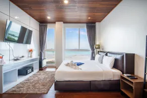6-Bedroom Villa | Stunning Panoramic Ocean Views - Image 4
