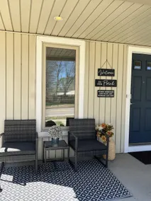 LS Bungalow in downtown Lee's Summit - Image 4