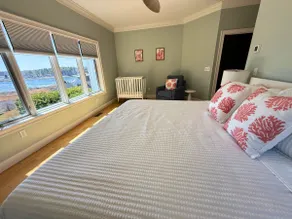 The Hill. Dog Friendly. Panoramic Ocean Views. - Image 4