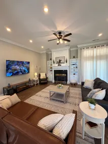 11-Acre Ranch on I-30 • 2 King Suites • Sleeps 15 - Image 4