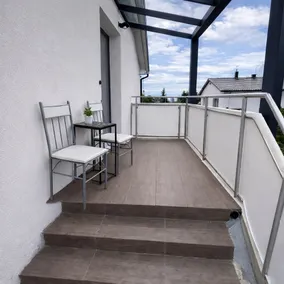 Contemporary 3-bedroom apartment near PlusCity - Image 3