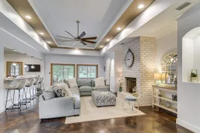 Elegant Home w/ Outdoor Kitchen in Robertsdale - Image 3
