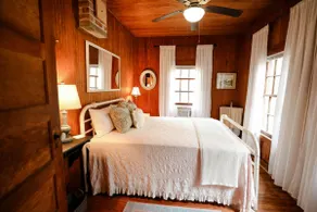 1920's Riverhouse on the Edisto + Outdoor Shower - Image 5