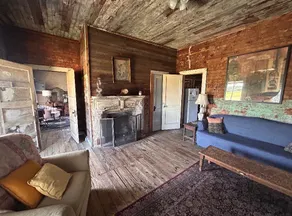Miss Aubrey's - Image 3