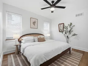 RARE Stay Haven Collection in Ohio City - Image 5
