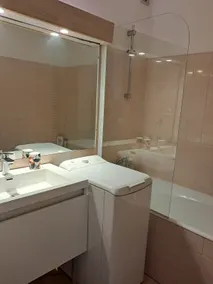 21-m² studio on the 1st floor of a residential building - Image 5