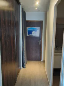21-m² studio on the 1st floor of a residential building - Image 4