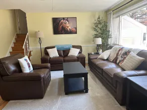 Charming Saratoga ranch 5 miles from race track - Image 2