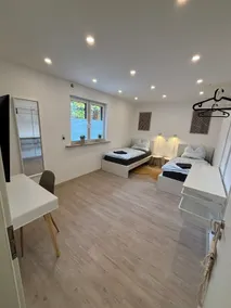 Modernes Bungalow in Duisburg Parkplatz Küche Ruhig - Image 5