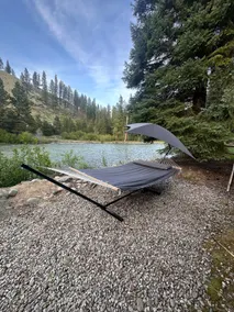 The Riverbend Cottage - Image 2