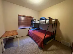 Lancaster-Whole Family Home safe area and close to shopping - Image 4