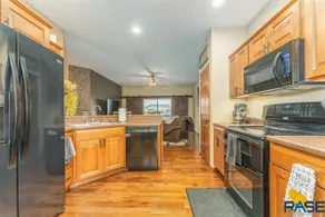 Lancaster-Whole Family Home safe area and close to shopping - Image 3
