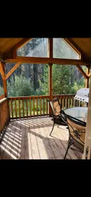 Cozy Cascade Chalet - Image 3