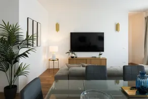 Prestige Apartment With Sauna And Free Parking - M4 - Image 4