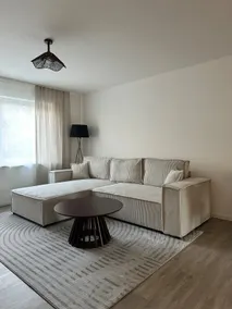 Spacious 3-room apartment with workstation - Image 5