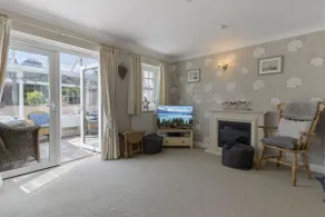 Beach House - The Perfect Seaside Escape - Image 5