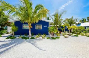 Aruba | Walk to Siesta Key Beach & Village - Image 3