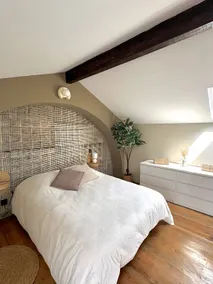 Corte city center • Cozy attic apartment + parking - Image 2