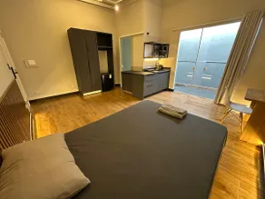 6-Spacious studio with balcony. - Image 2