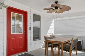 Bay Beach House | Screened Porch TV | Walkable - Image 3