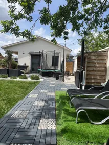 Chalet with garden in a natural setting 3 km from the center - Image 3