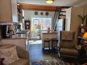 Cozy Cottage with Private Pool & Hot tub - Image 2