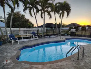 Private 2BR Suite | Pool, Hot Tub & Boat Parking - Image 5