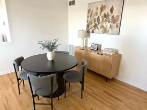 1BR Apartment near Pittsburgh Airport/Free Parking - Image 3