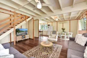 The Grove Suite with Free Wine Tasting - Image 5