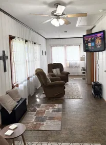 Jackson’s Serenity Guesthouse | Quiet Country Stay - Image 5