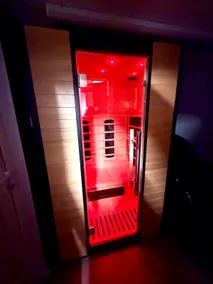 Luxury Spa Retreat with HotTub, Sauna and Massage Chair - Image 2
