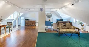 Vintage Inn Erie - Image 2