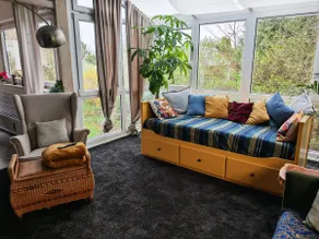 90-square-meter two-bedroom apartment with large rooftop terrace! - Image 4
