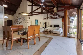 Flamboyant House | 3 Suites with Pool and Garden - Image 5