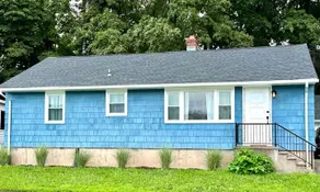 Blue Haven Riverview Cottage - Image 2