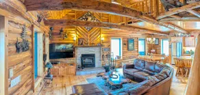 Pine Tree Lodge - Image 2